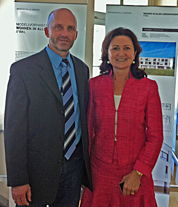 3. Bürgermeister Andreas Strauß und Landtagsabgeordnete Jutta Widmann bei der Tagung "Wohnen im Alter"