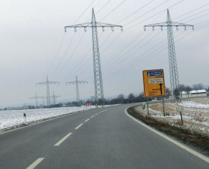 Kreuzung Ergoldsbacher Straße aus Richtung Kopfham