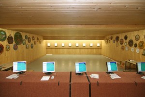 Blick in den modernen Schießstand