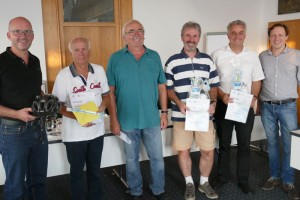 Erster Bürgermeister Andreas Strauß; Johann Rajewski, Wolfgang Pointner und Gottfried Mardascew von den „Flukkiradlern“, Marktgemeinderat Stefan Pritscher, Klimaschutzmanager Thomas Leineweber