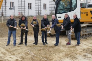 kinderhort-piflas-spatenstich